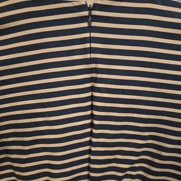 GAP Navy and Tan Striped 3/4 Sleeve Dress - Picture 3 of 4